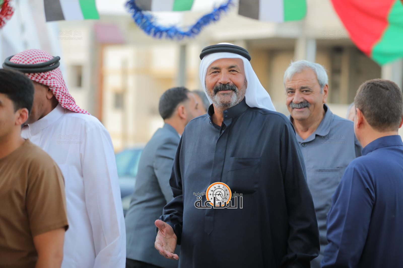 Madar Al-Saa Images 0.2529018282188922