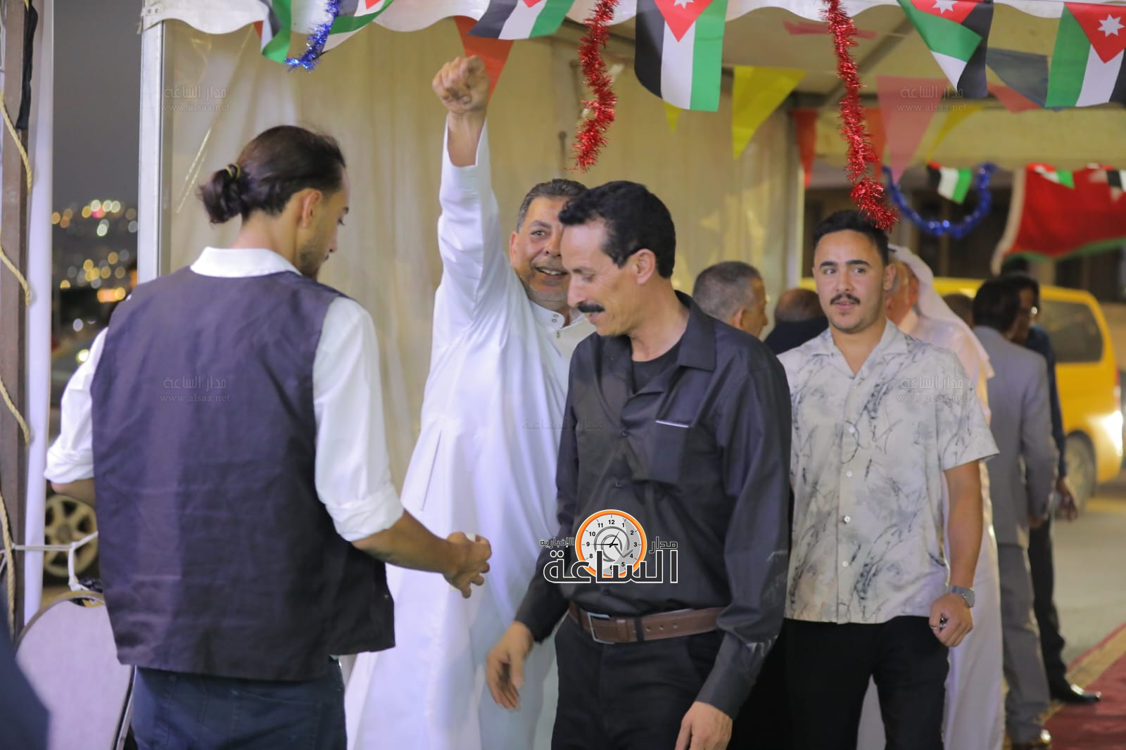 Madar Al-Saa Images 0.11044636337794933