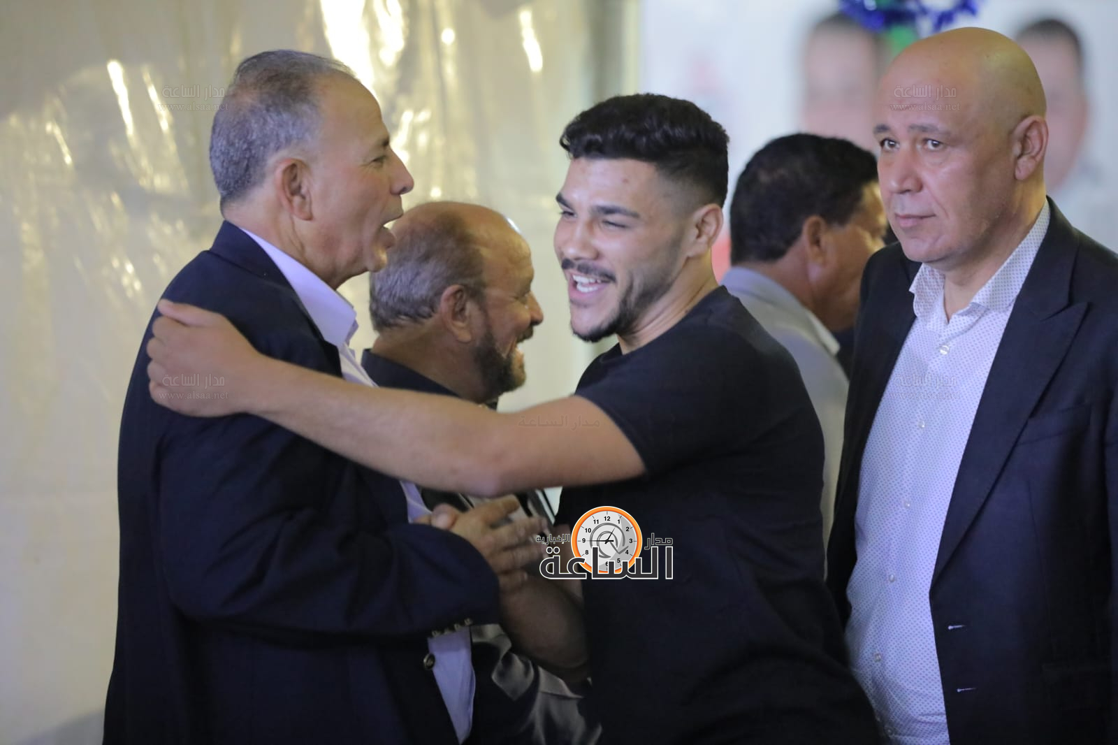 Madar Al-Saa Images 0.10220160795908972