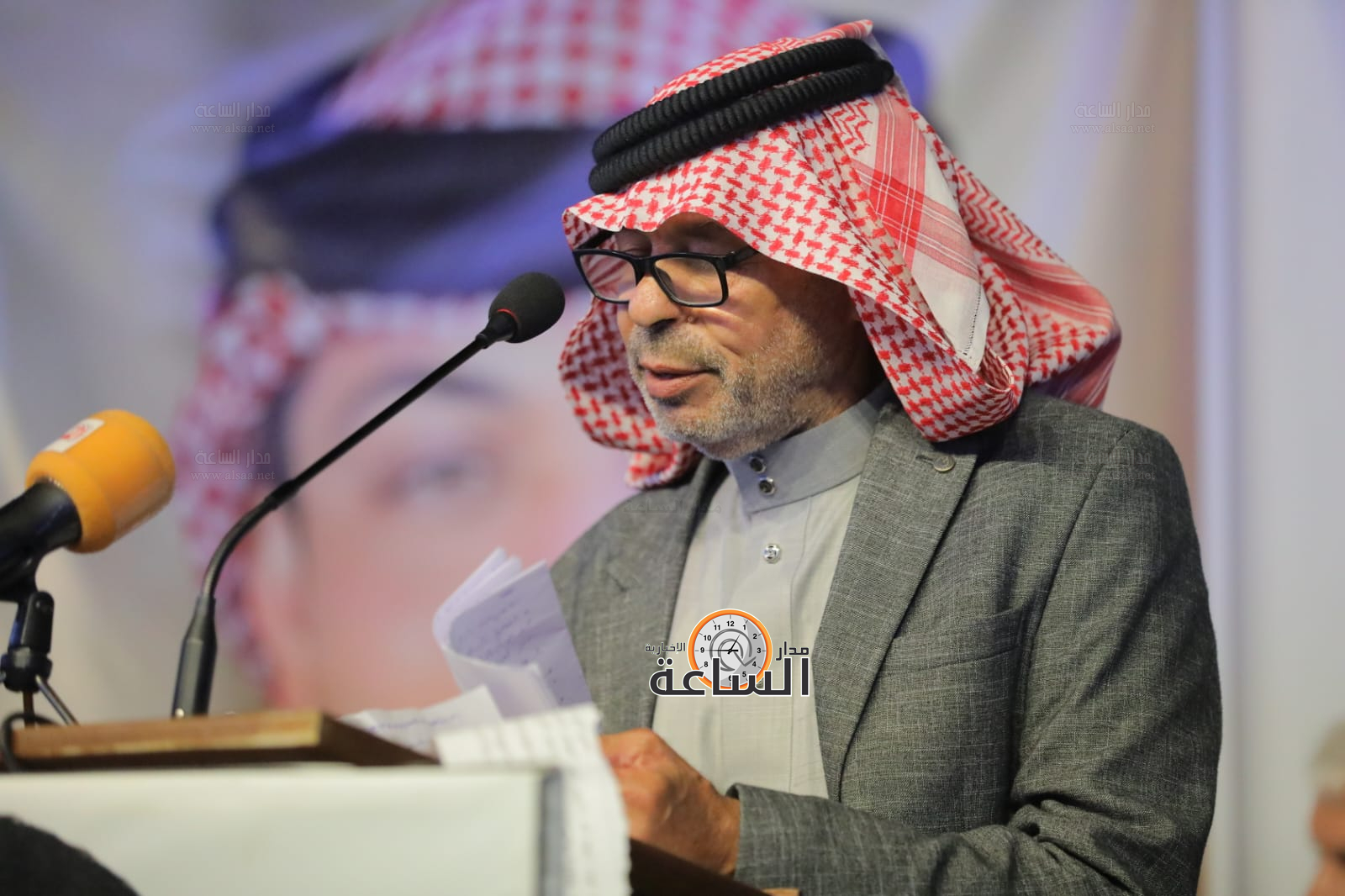 Madar Al-Saa Images 0.26060624433056967