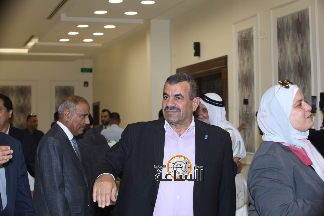 Madar Al-Saa Images 0.15908135892922592