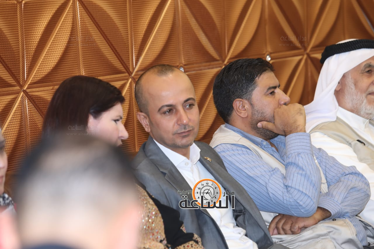 Madar Al-Saa Images 0.02320948389154487