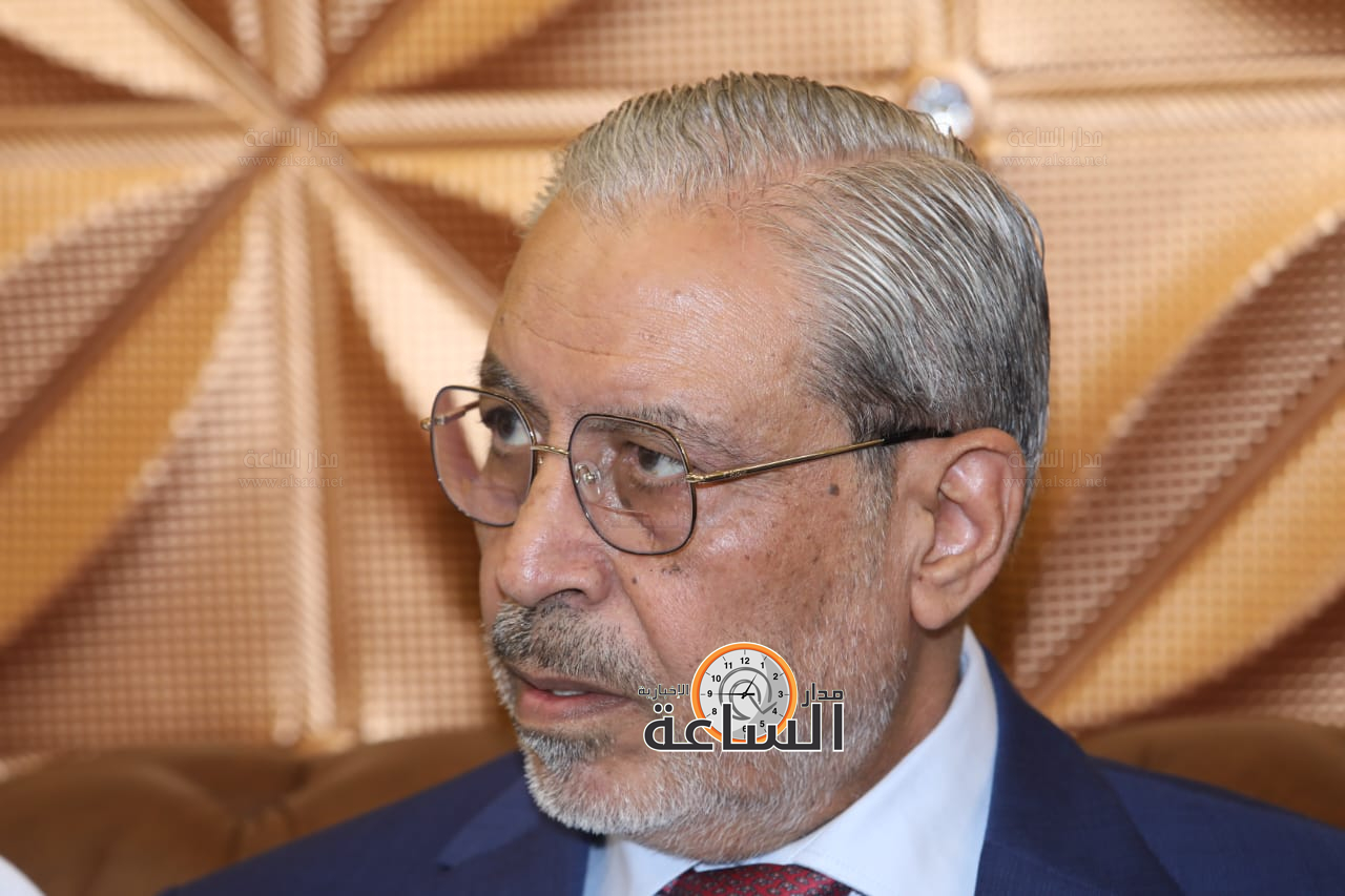 Madar Al-Saa Images 0.03028204863243178