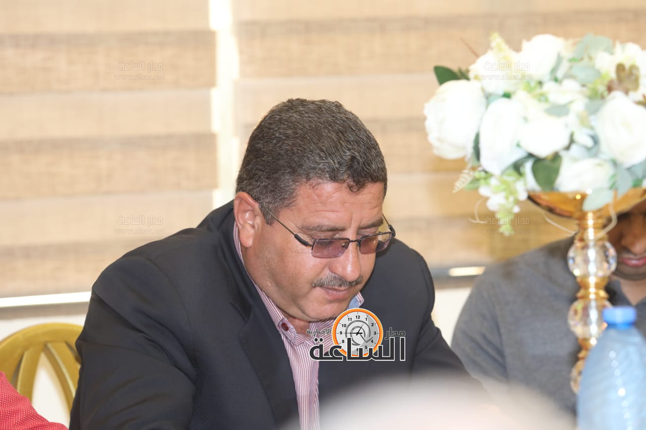 Madar Al-Saa Images 0.3582441769331548