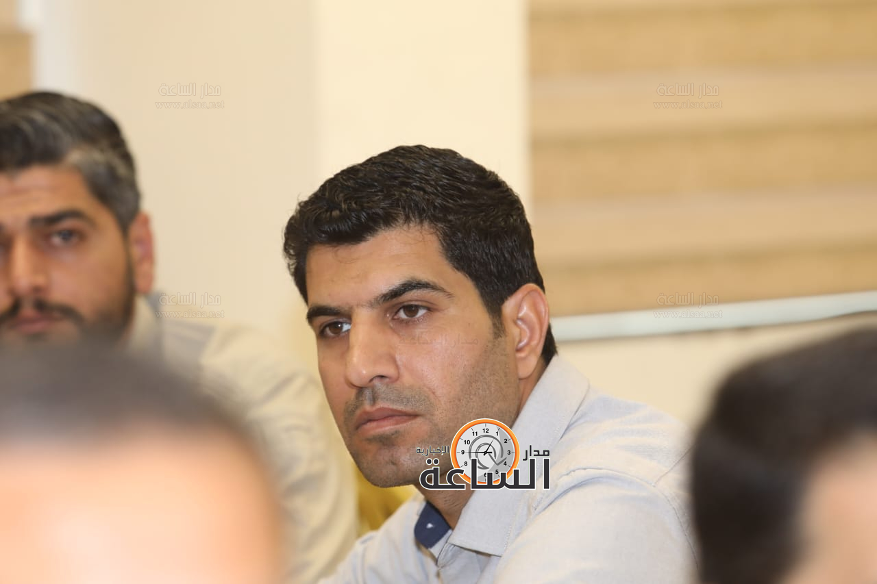 Madar Al-Saa Images 0.42155686693832606