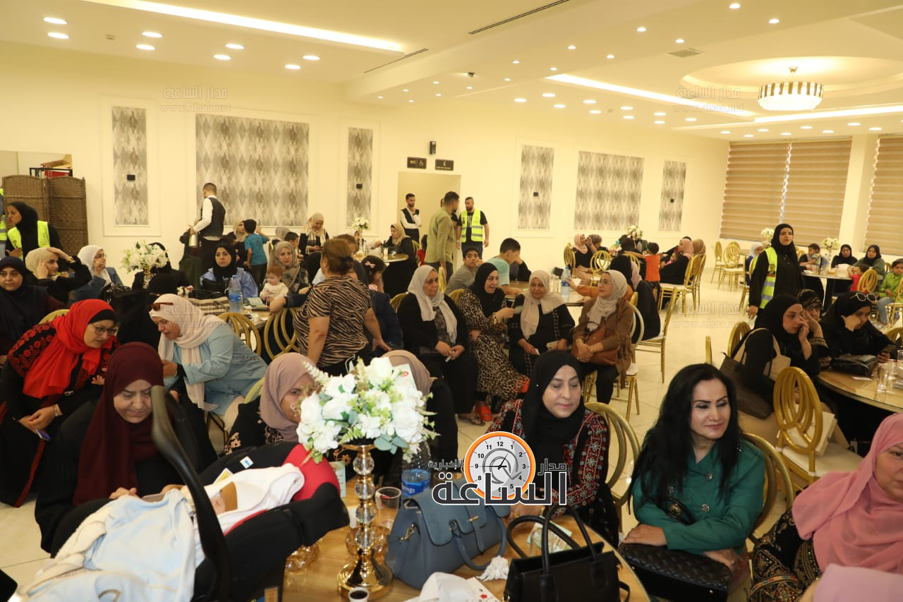 Madar Al-Saa Images 0.13745698940338147