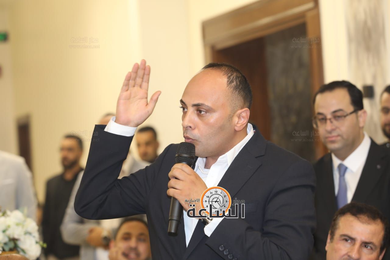 Madar Al-Saa Images 0.9623825457769388