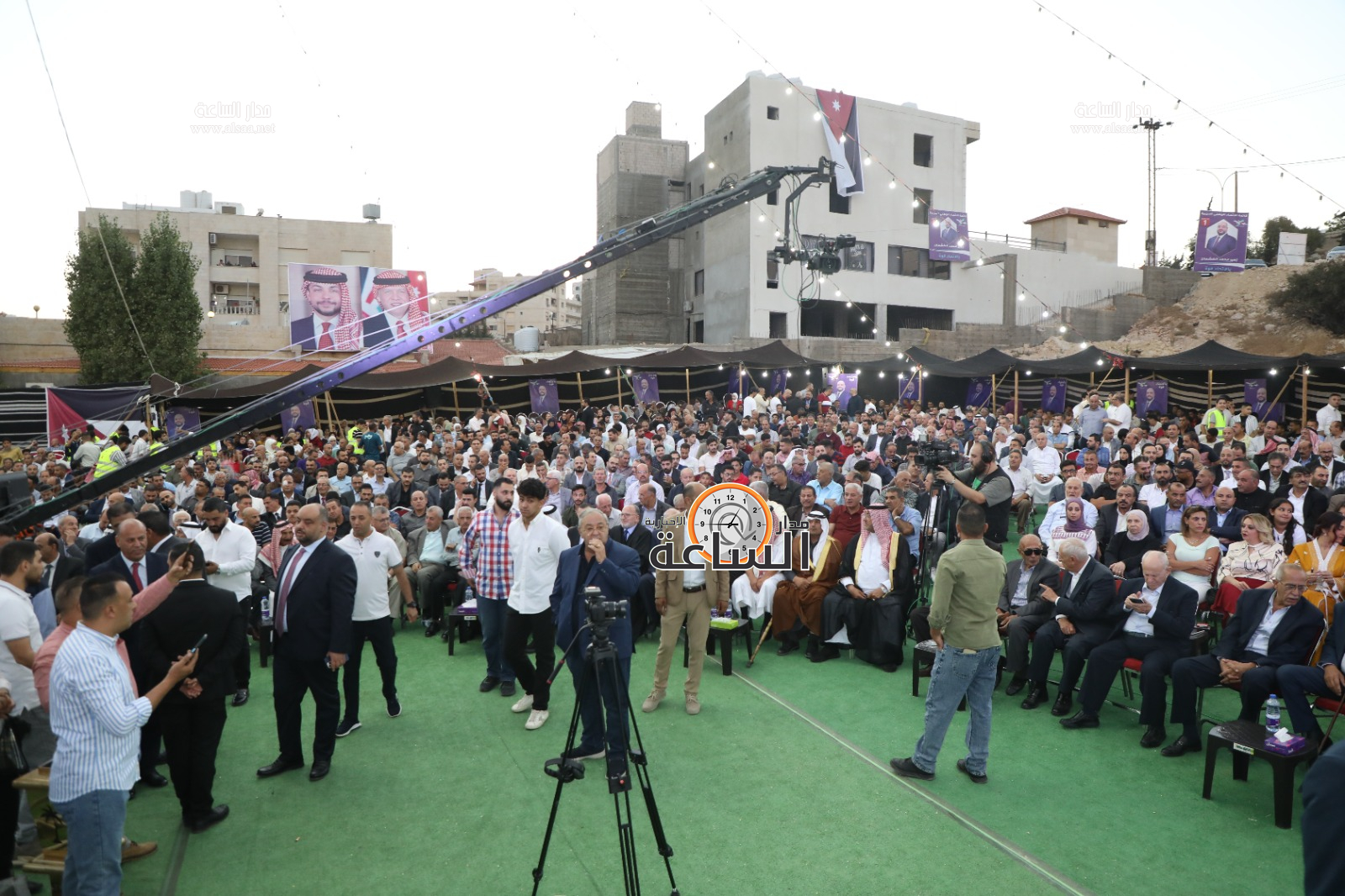 Madar Al-Saa Images 0.33306596305762026