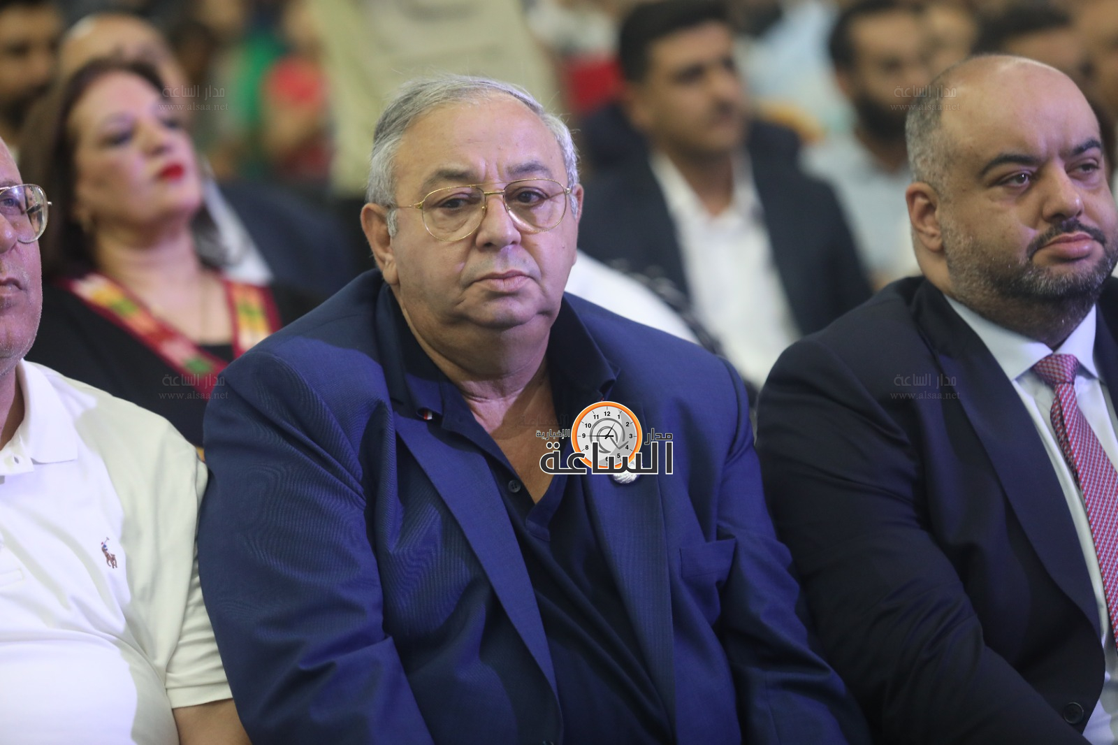 Madar Al-Saa Images 0.41159957234054545