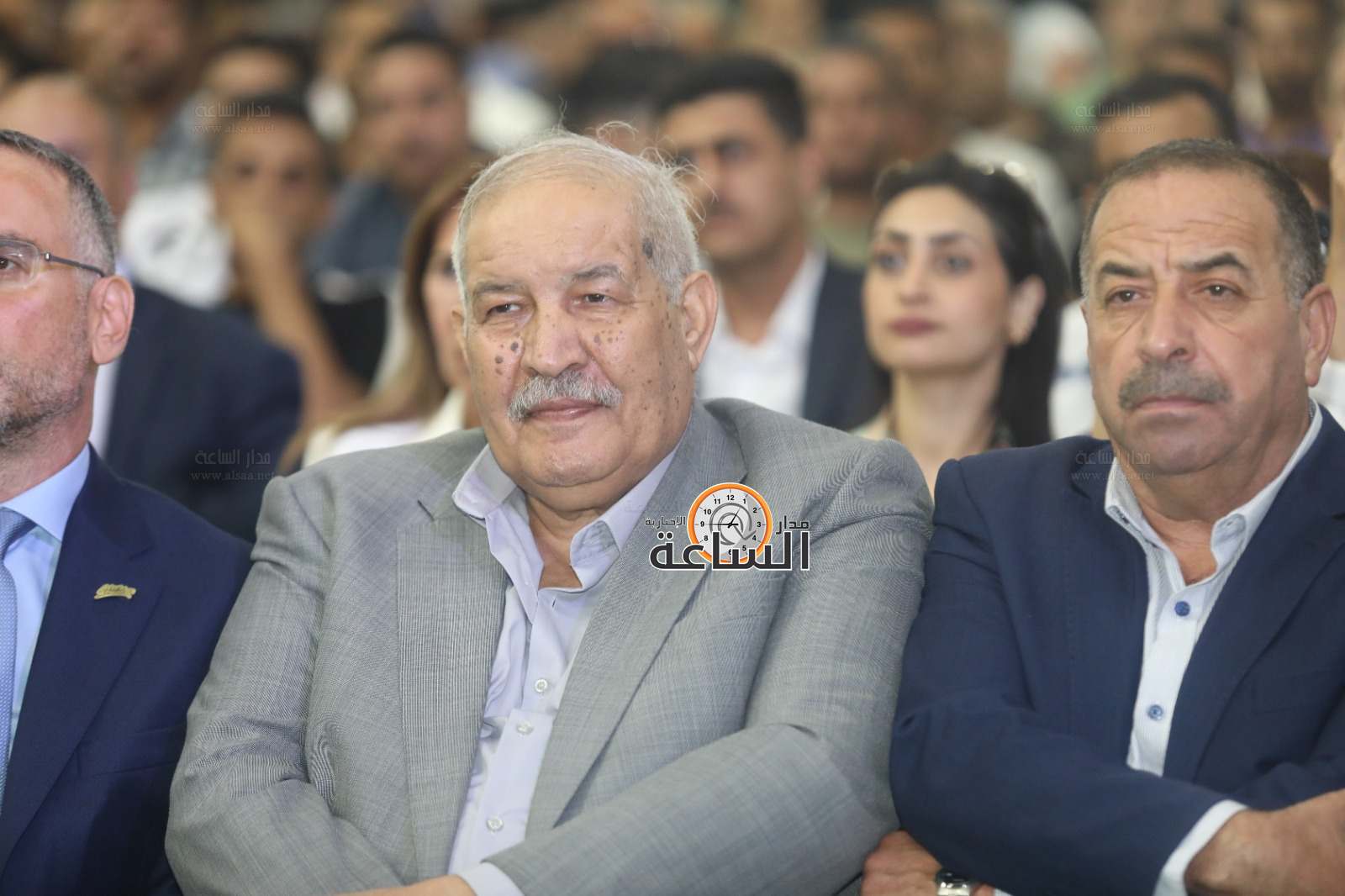 Madar Al-Saa Images 0.067487320433115