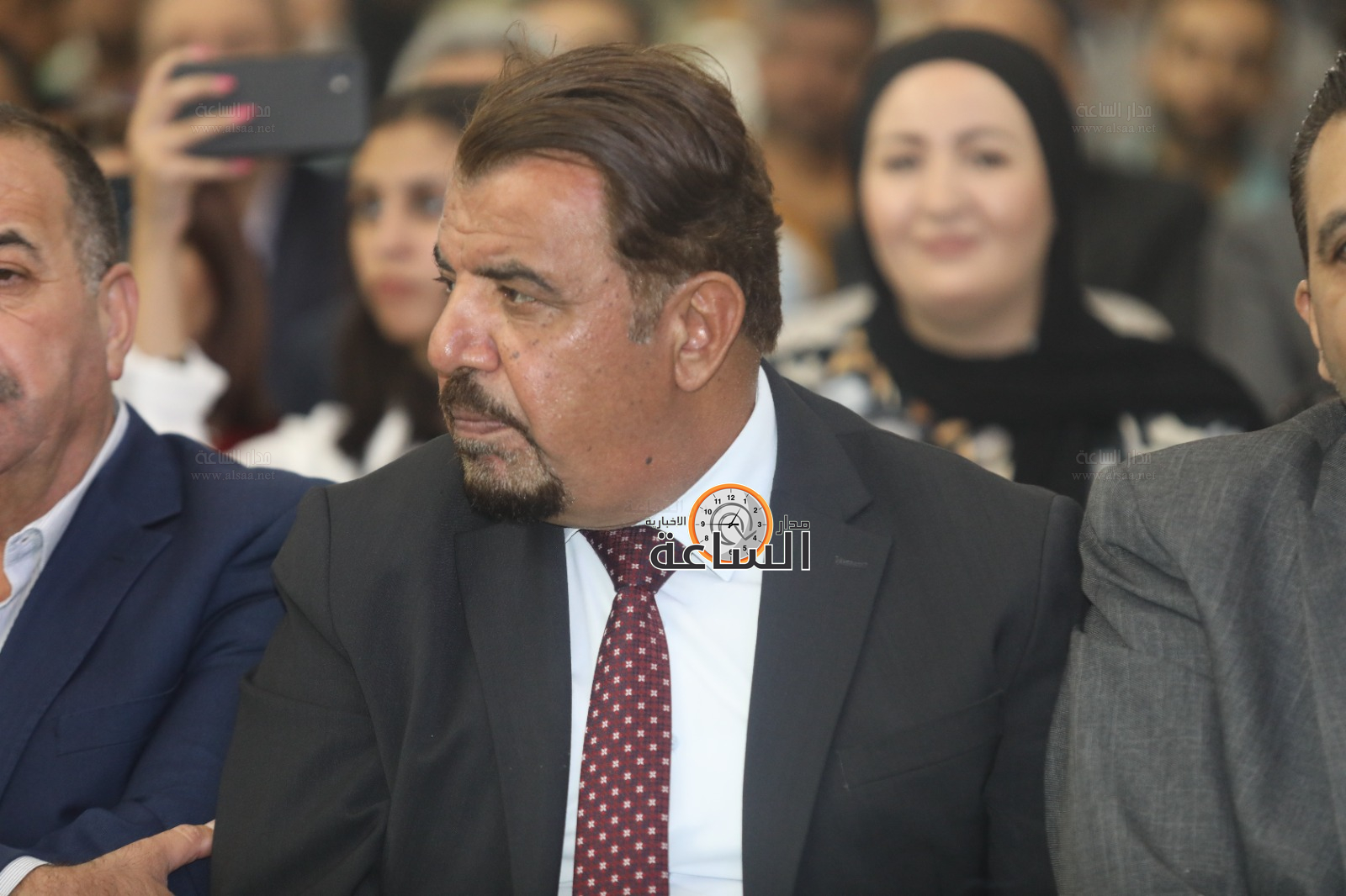 Madar Al-Saa Images 0.01759854447868925