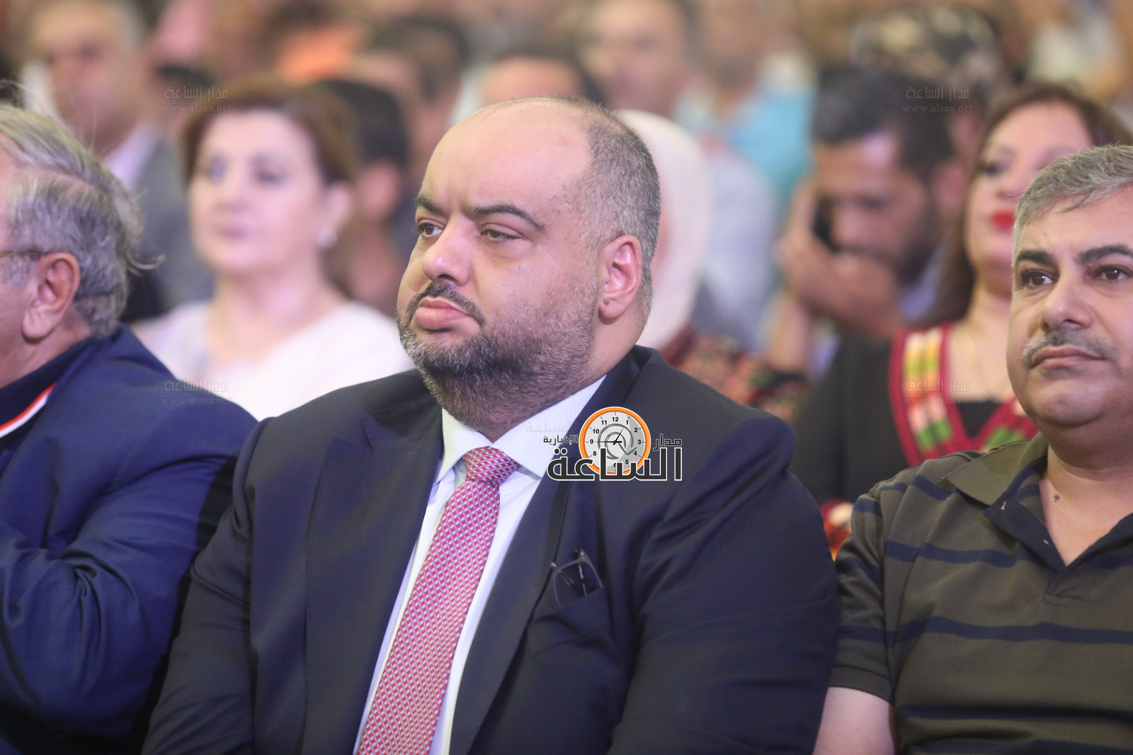 Madar Al-Saa Images 0.4821318322229242