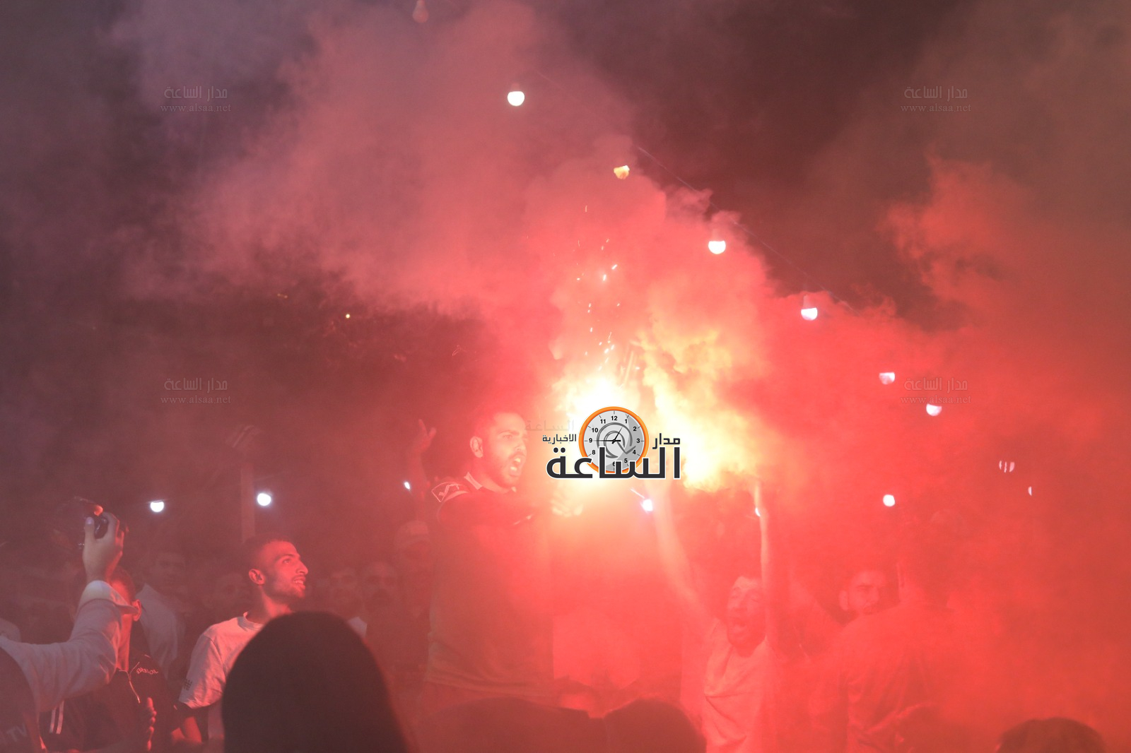 Madar Al-Saa Images 0.852292940955262