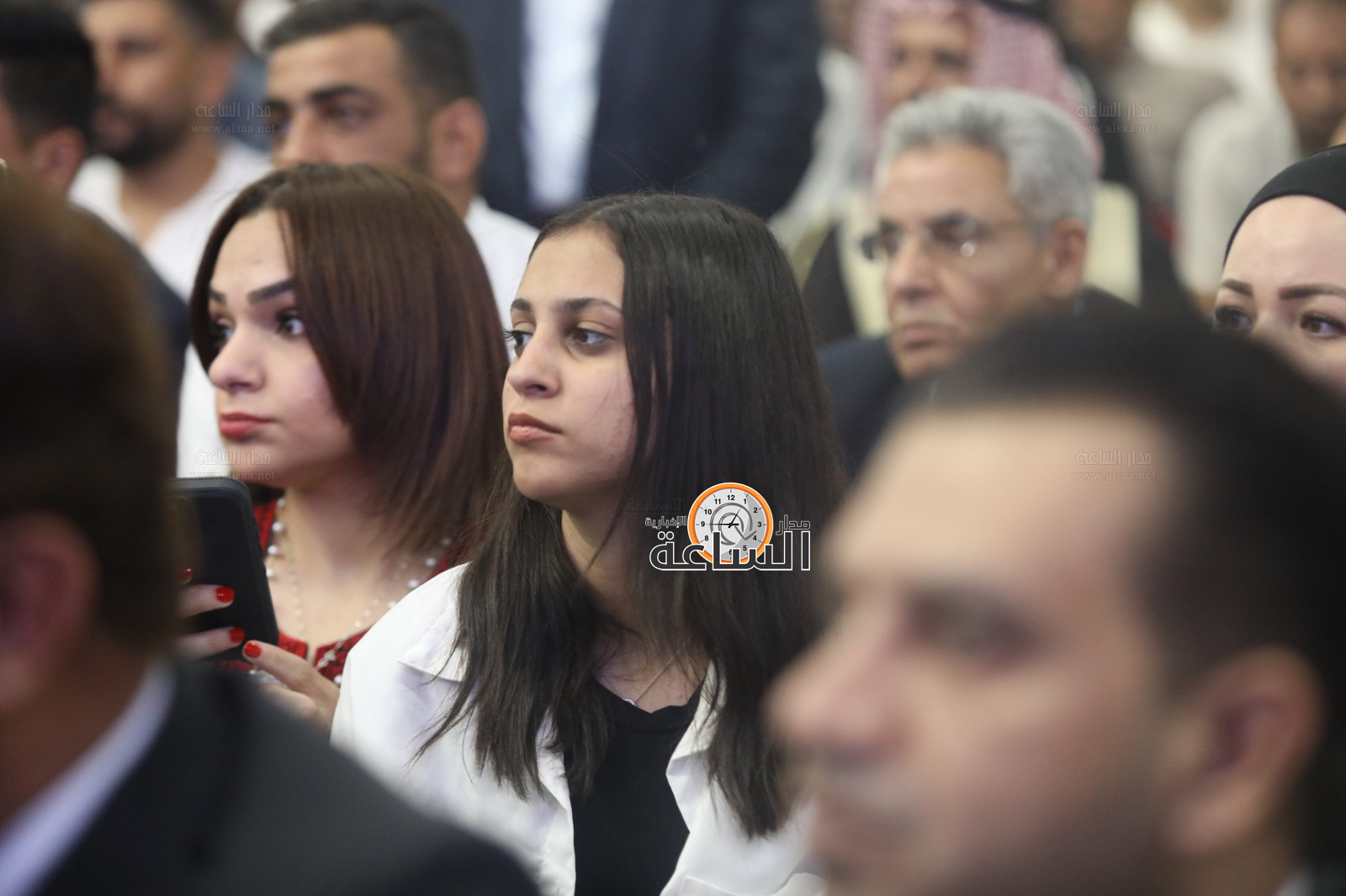 Madar Al-Saa Images 0.9774605537798371