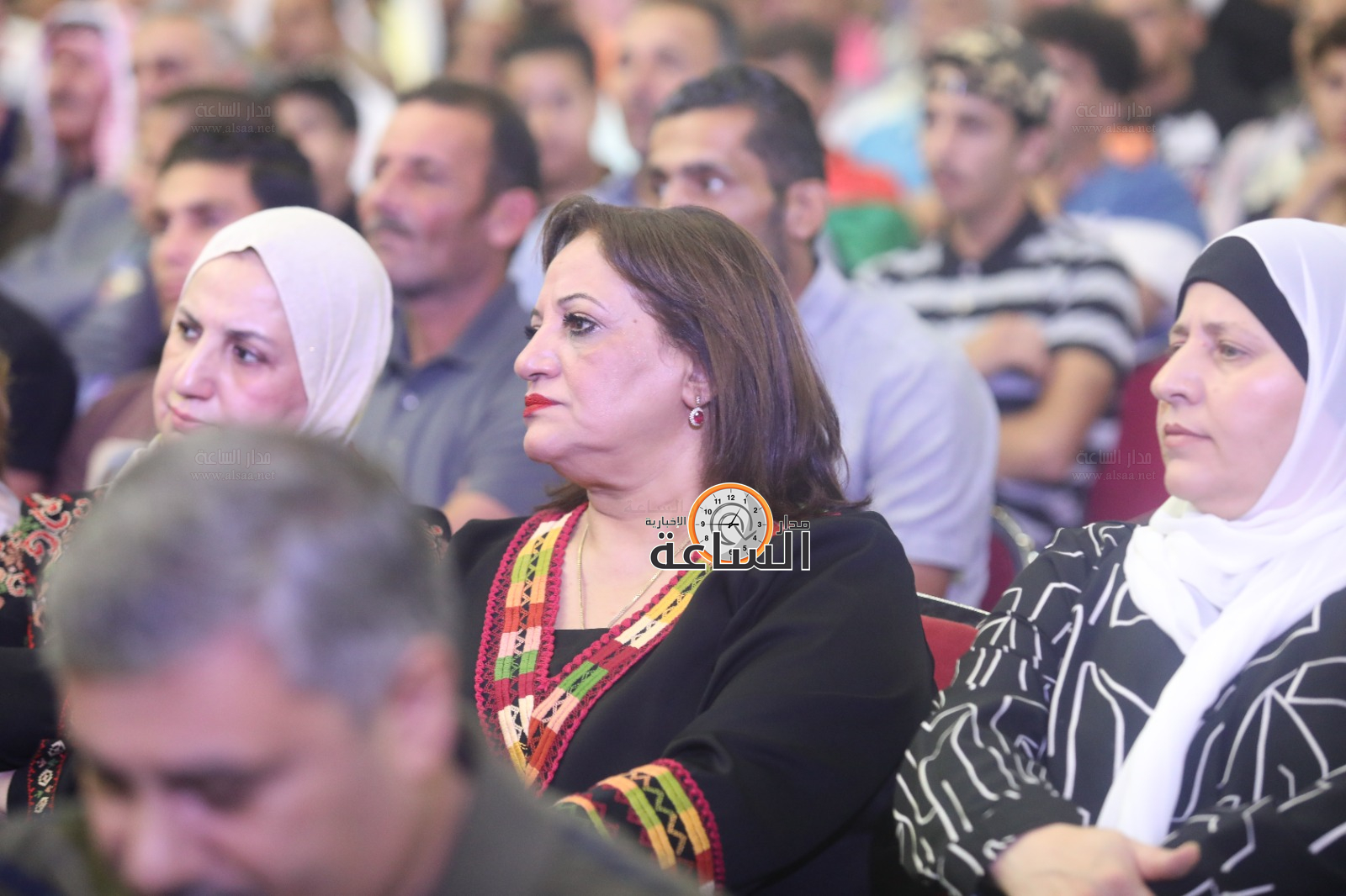 Madar Al-Saa Images 0.39252228471267814