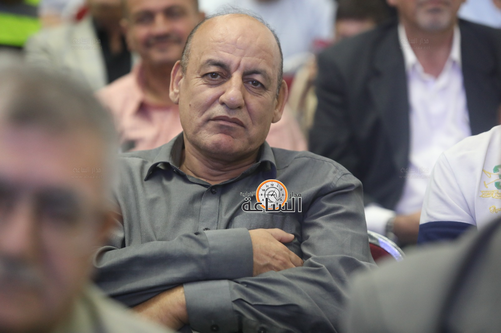 Madar Al-Saa Images 0.9915946338923538