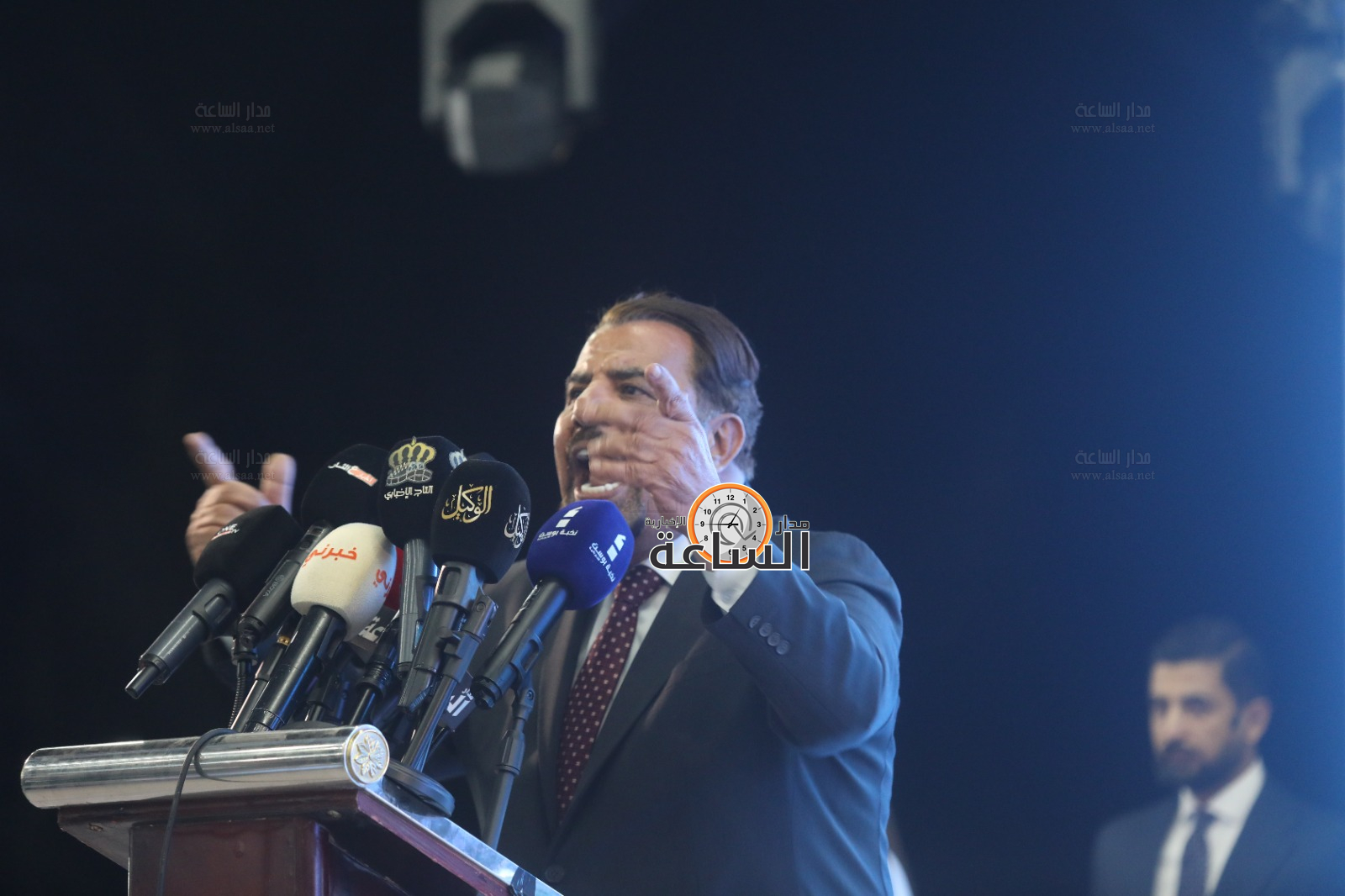 Madar Al-Saa Images 0.408099207157014