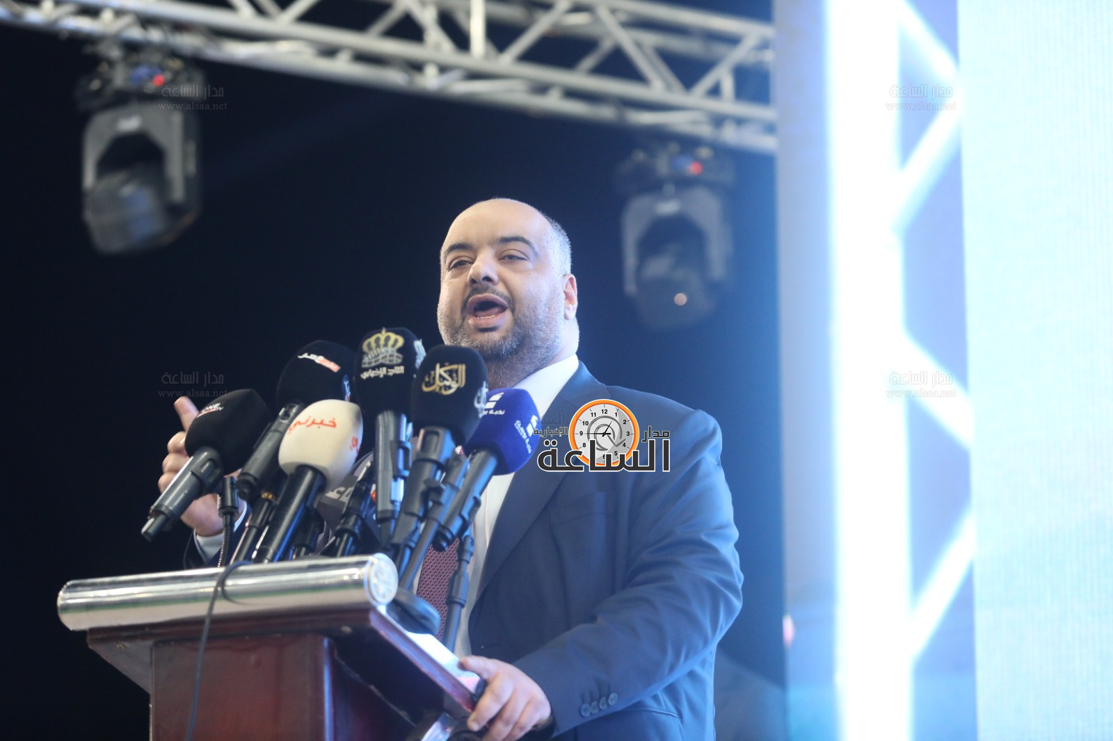 Madar Al-Saa Images 0.8199851277518537