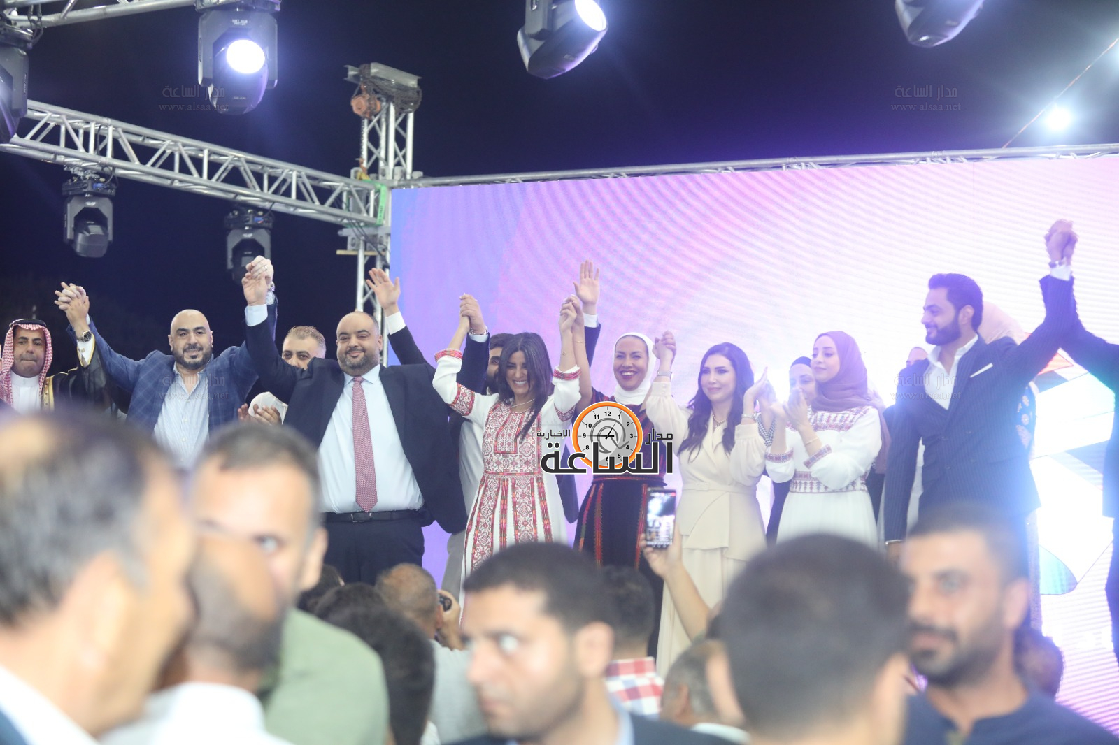 Madar Al-Saa Images 0.4471246788429428