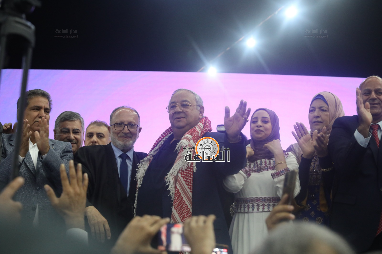 Madar Al-Saa Images 0.3711884990183101