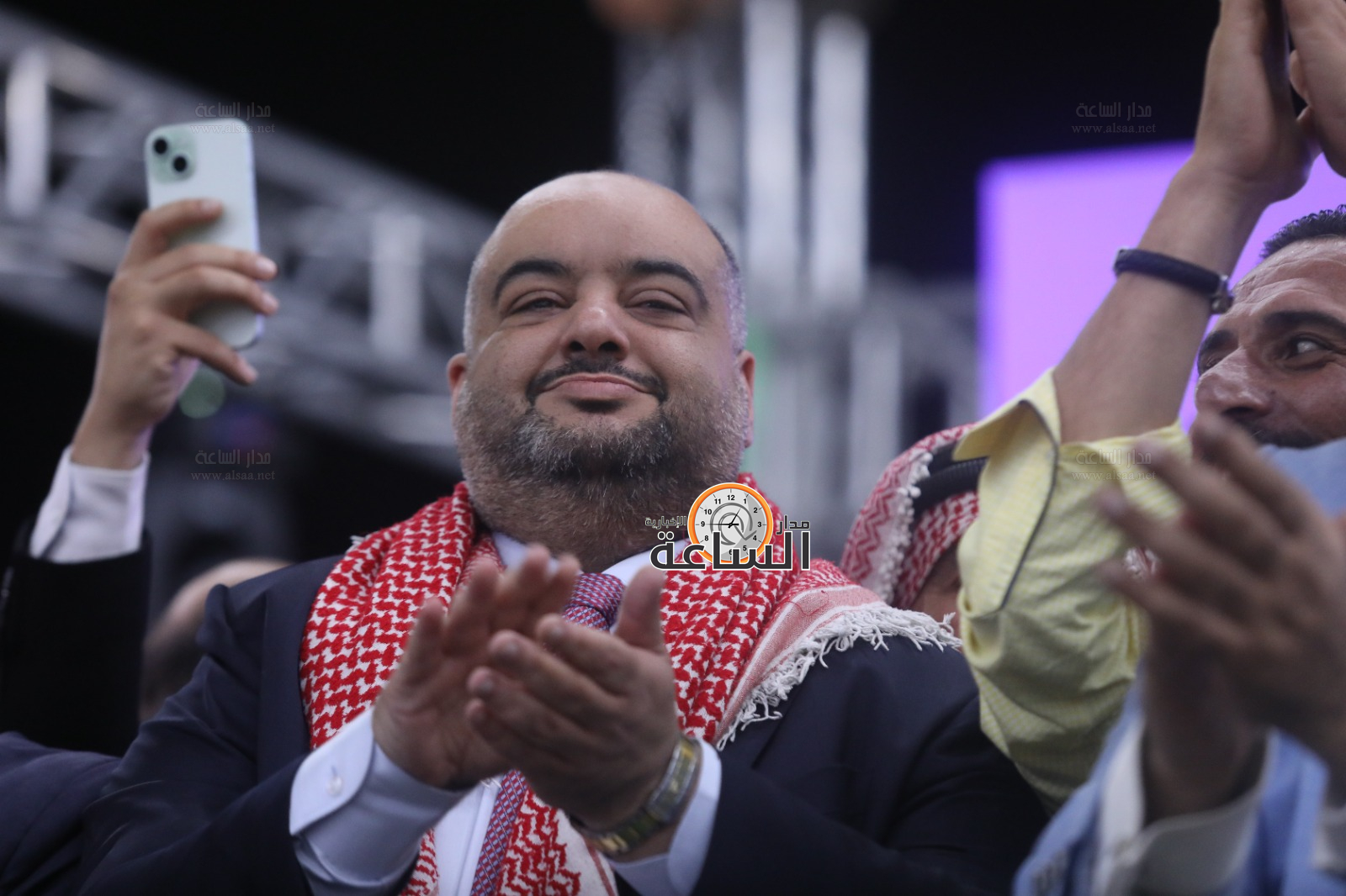 Madar Al-Saa Images 0.8414866776518026