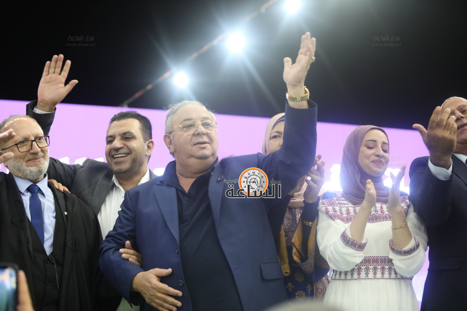 Madar Al-Saa Images 0.963780734807504