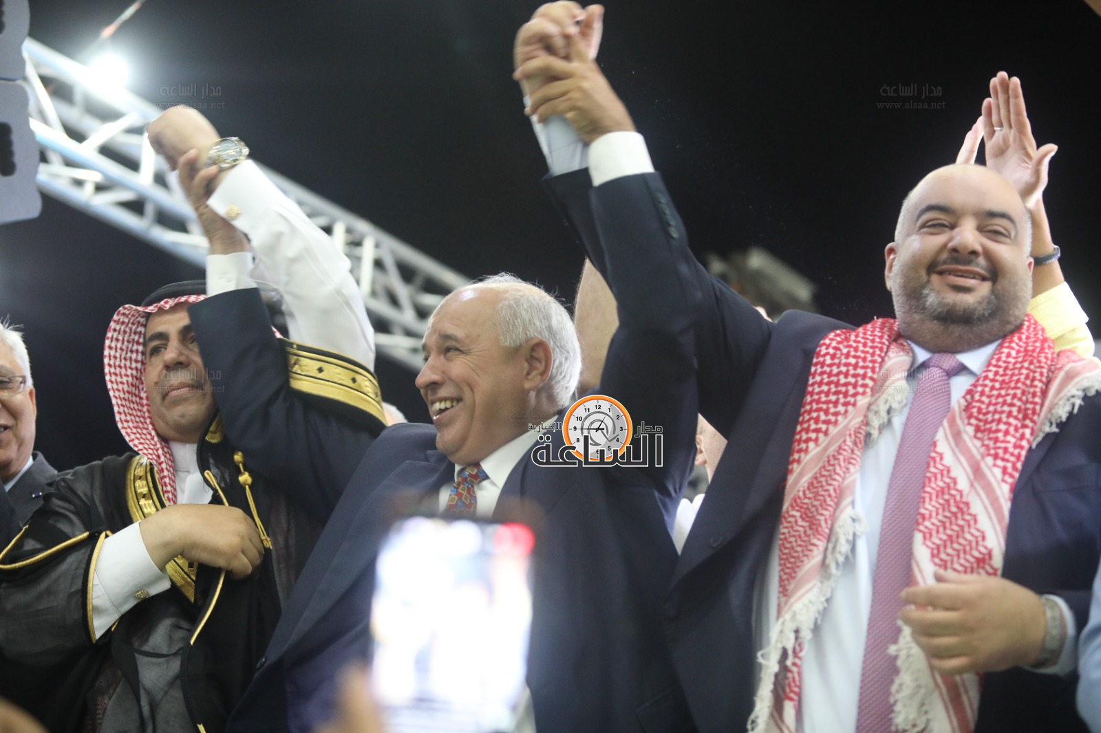 Madar Al-Saa Images 0.005679563413244493