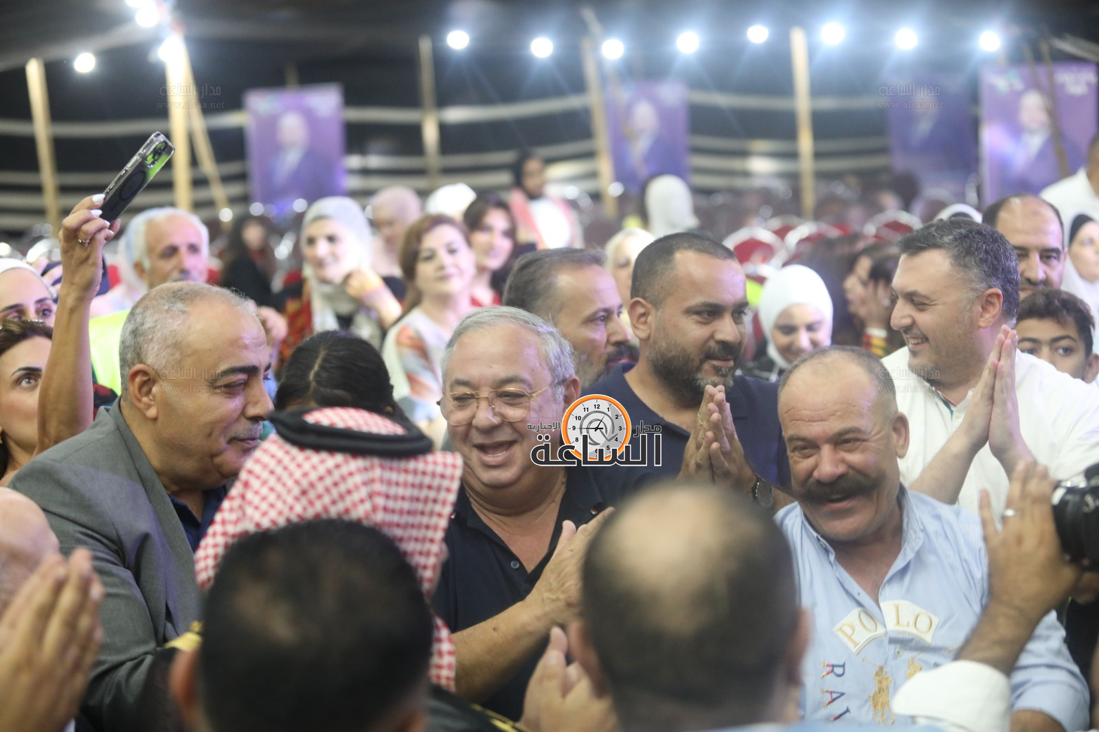 Madar Al-Saa Images 0.13340851208887172