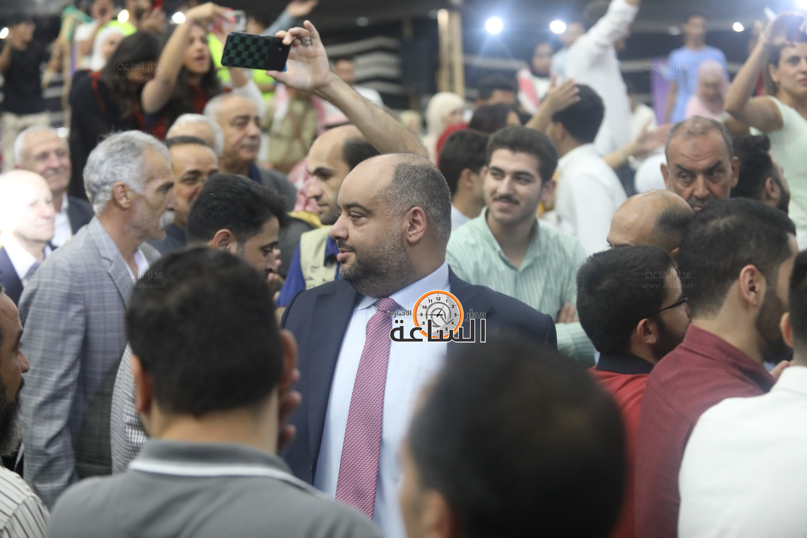 Madar Al-Saa Images 0.32493893453308464