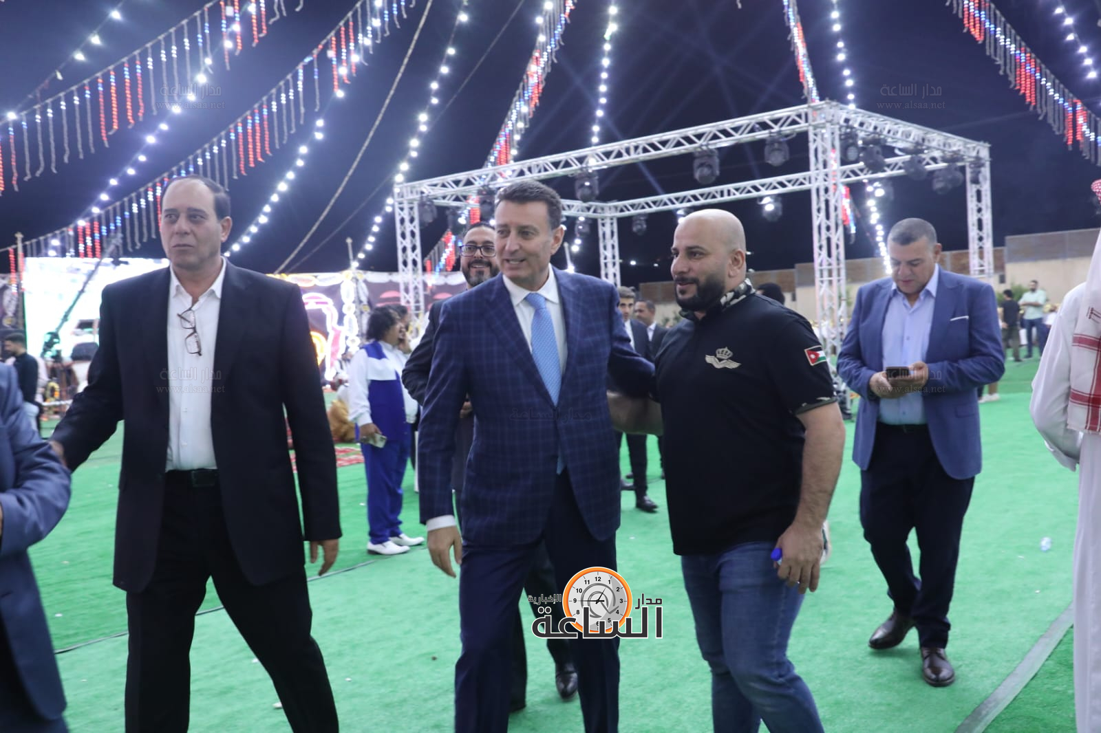 Madar Al-Saa Images 0.7062241732022974