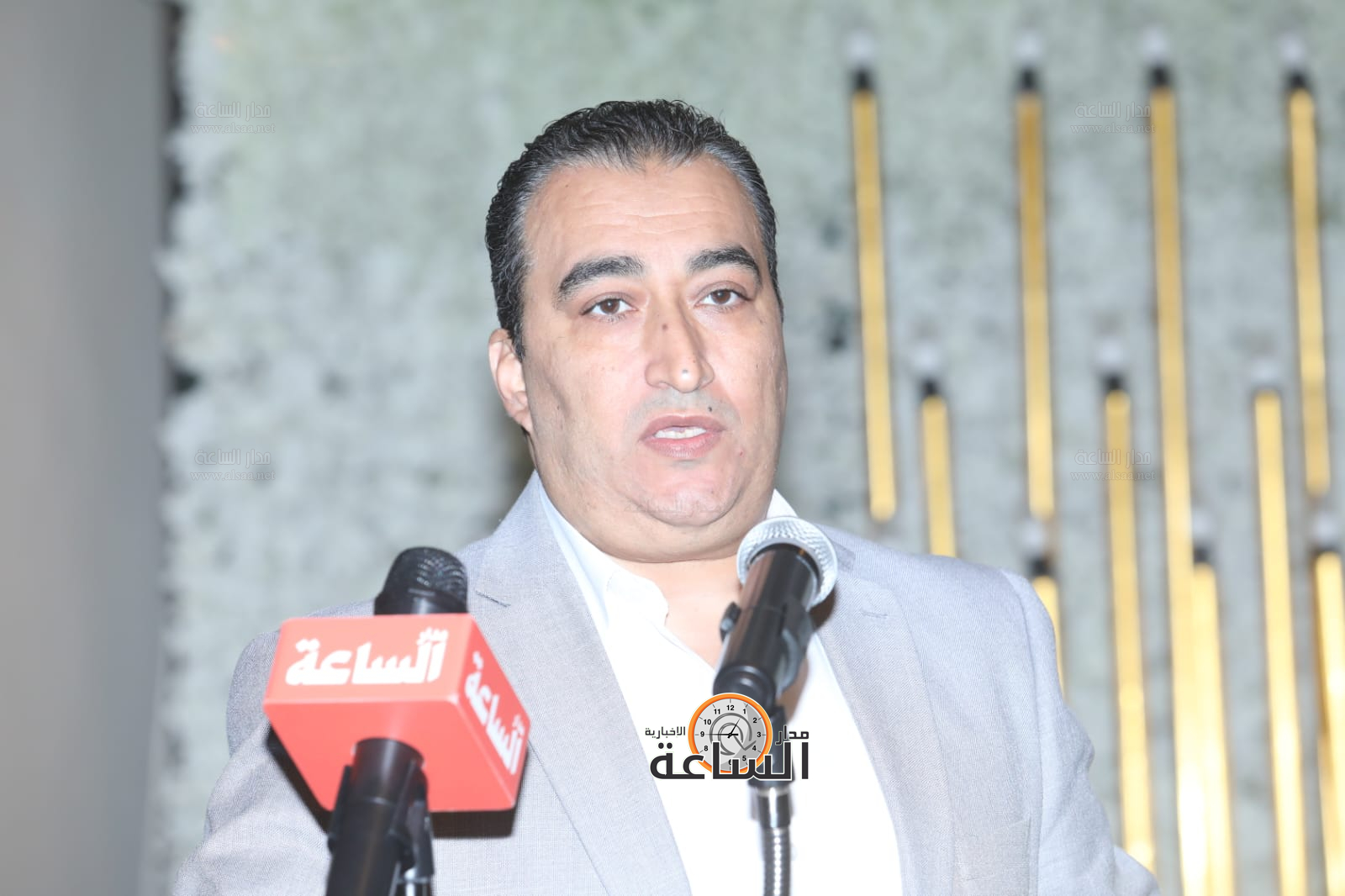 Madar Al-Saa Images 0.5745686390006319