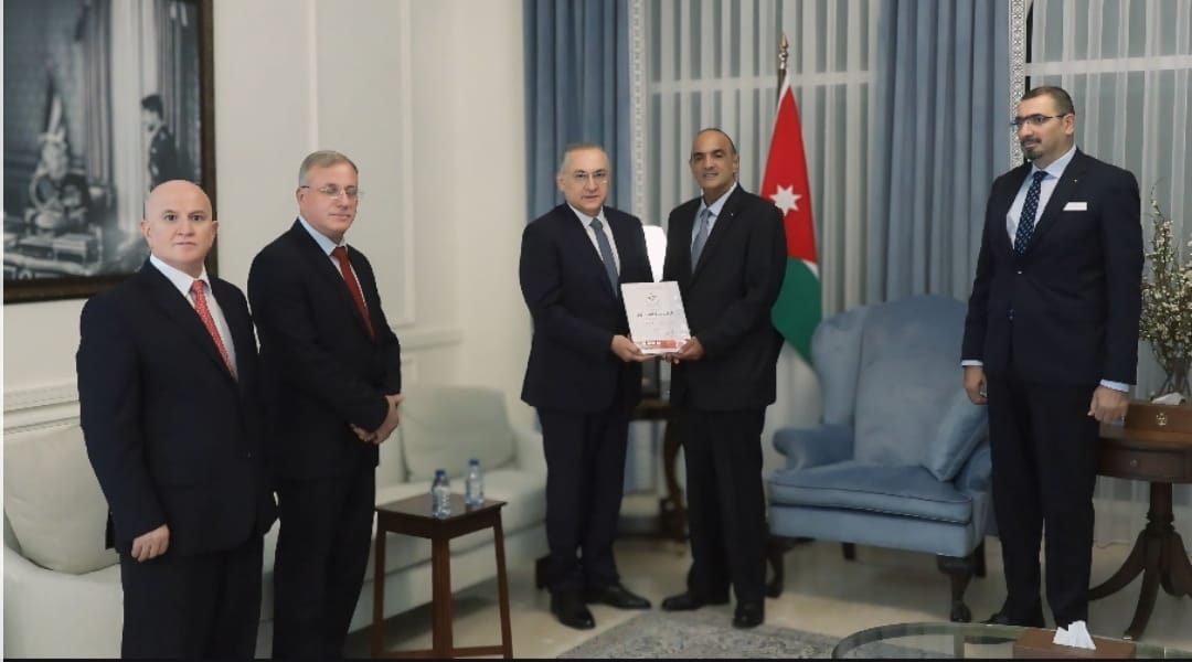 Madar Al-Saa Images 0.6916558517032592