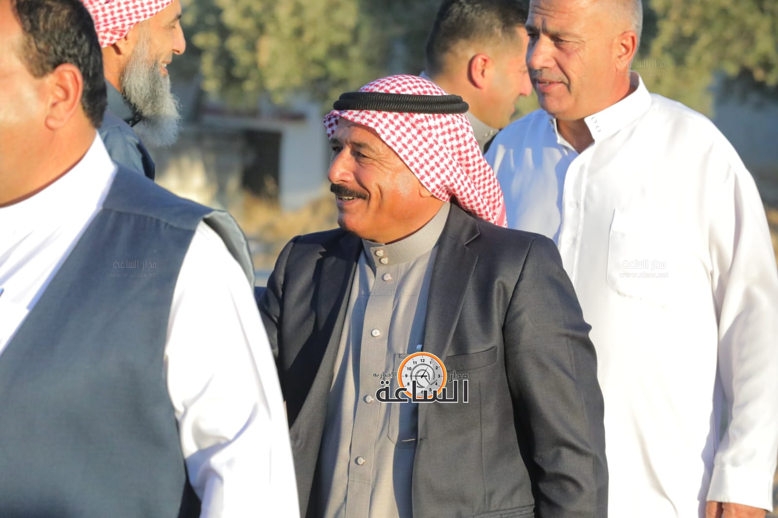 Madar Al-Saa Images 0.4177277210559096