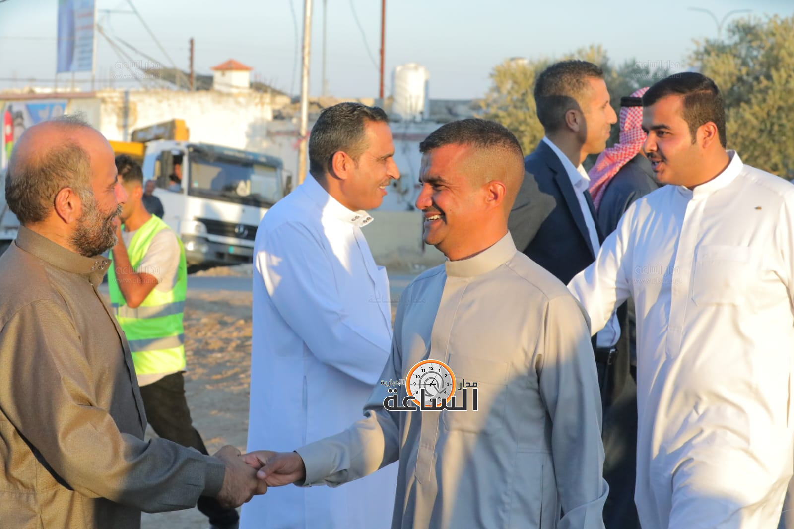 Madar Al-Saa Images 0.26856792123971807