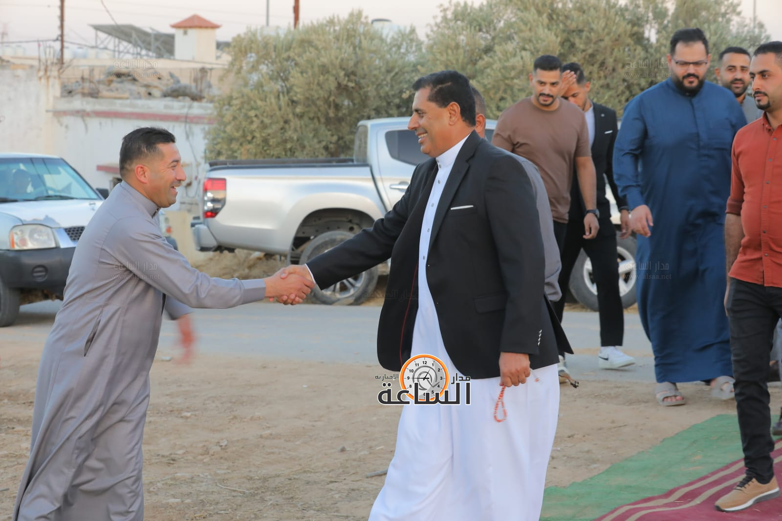 Madar Al-Saa Images 0.9233224529923374