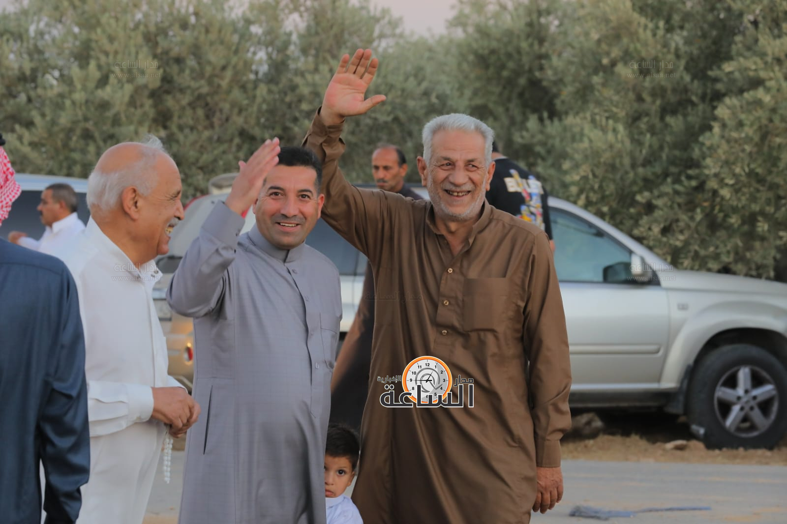 Madar Al-Saa Images 0.40450700322951727