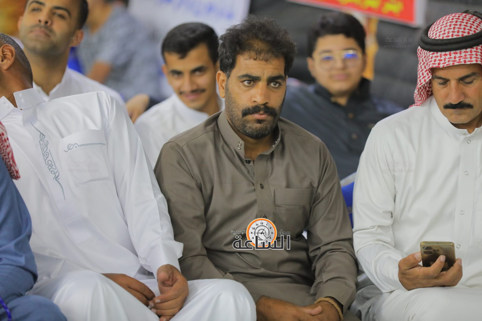 Madar Al-Saa Images 0.3848023157505611