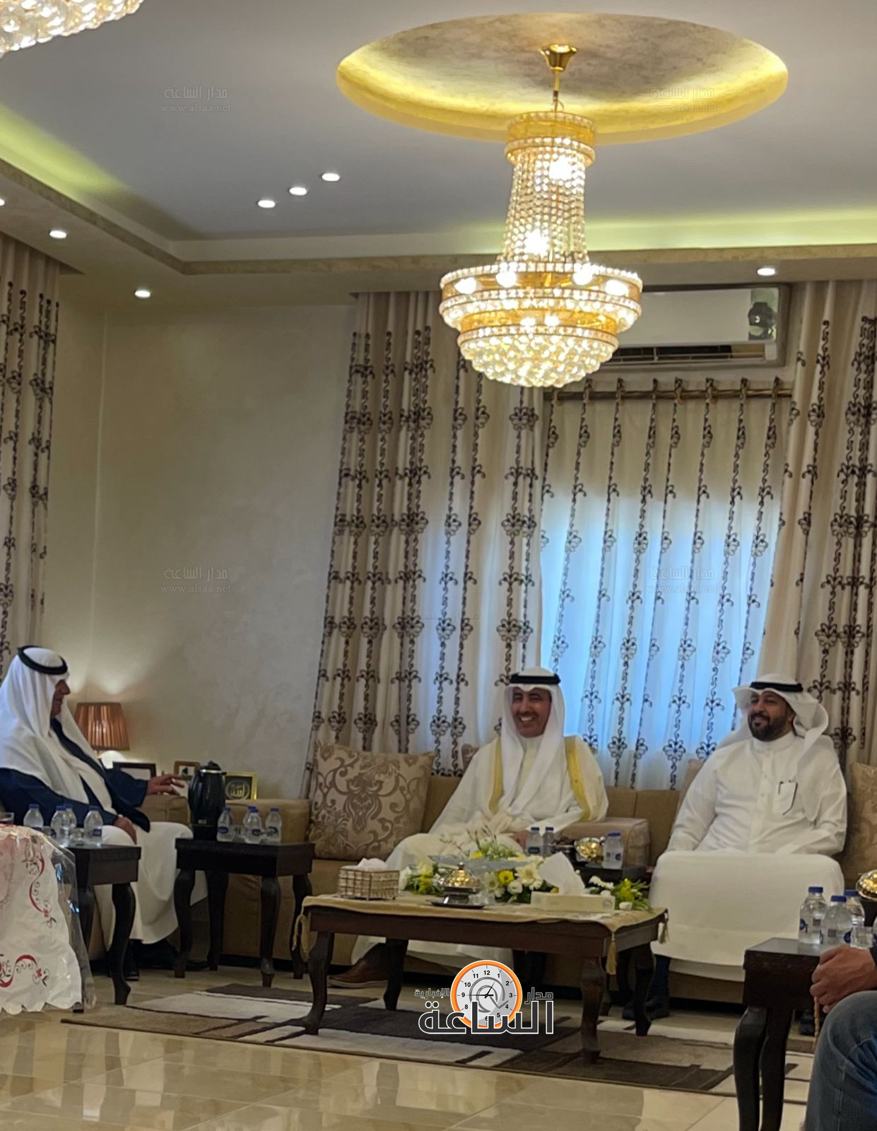 Madar Al-Saa Images 0.8678328744001453