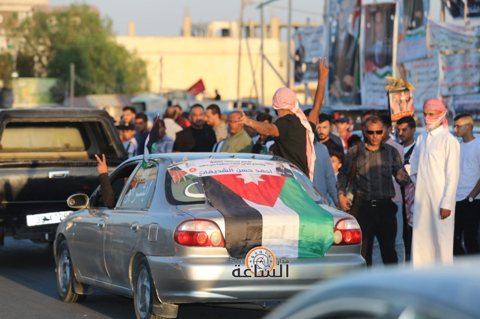 Madar Al-Saa Images 0.6944933270342117