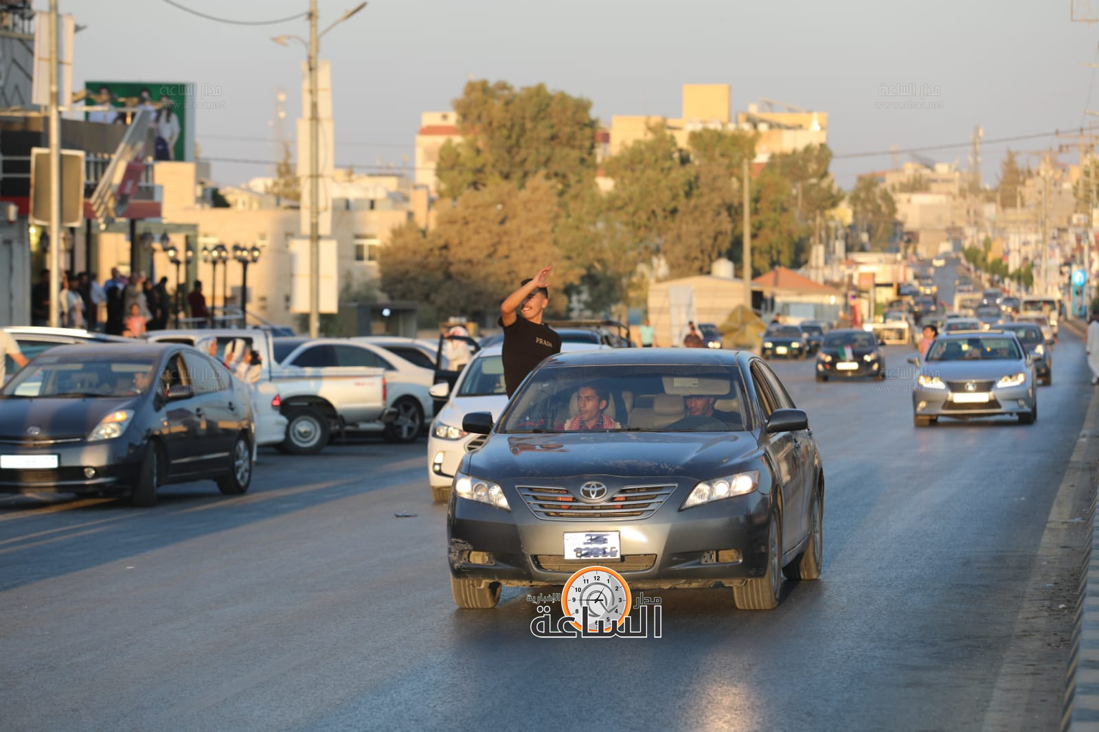 Madar Al-Saa Images 0.0076192521494189425