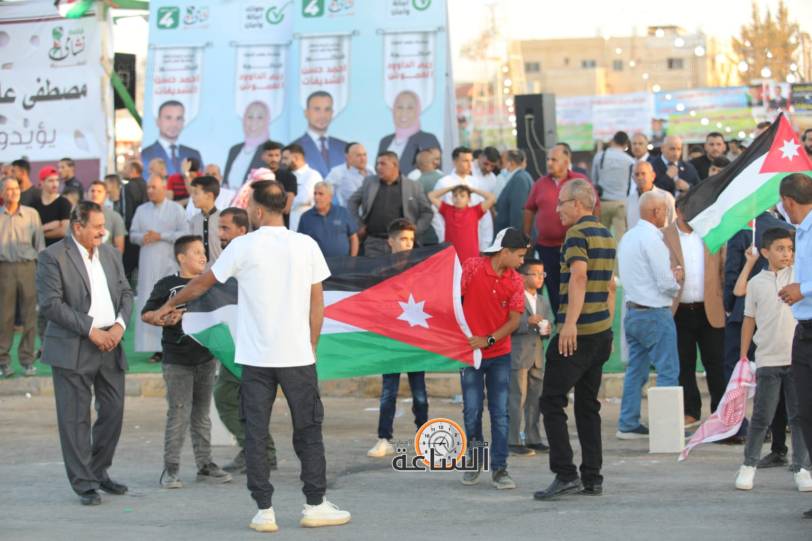 Madar Al-Saa Images 0.016749419226633533