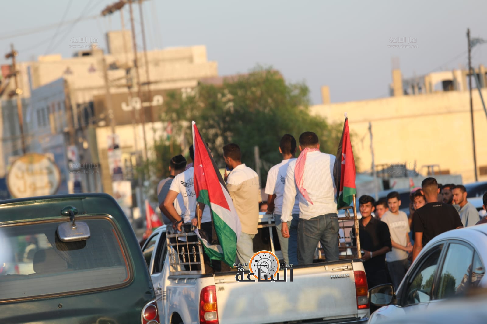 Madar Al-Saa Images 0.364035599871805