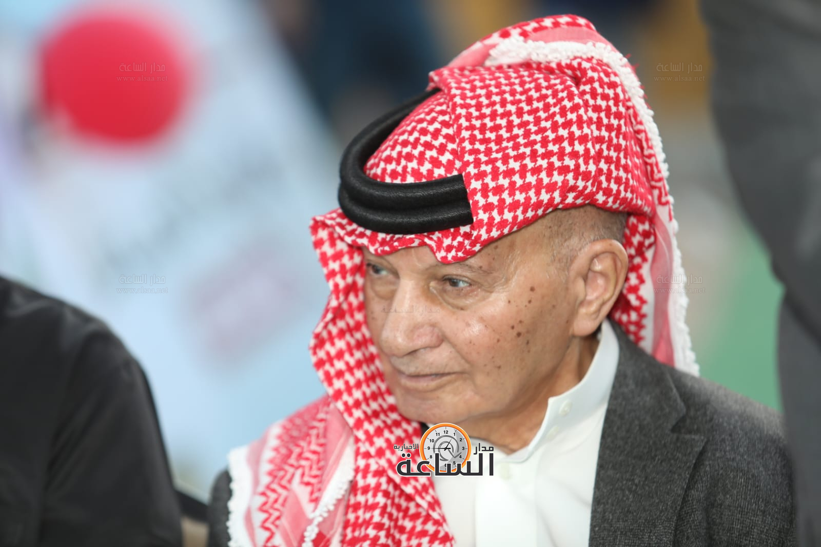 Madar Al-Saa Images 0.35274559974590125