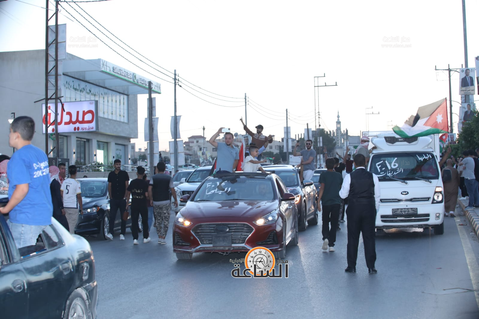 Madar Al-Saa Images 0.3916662110572646