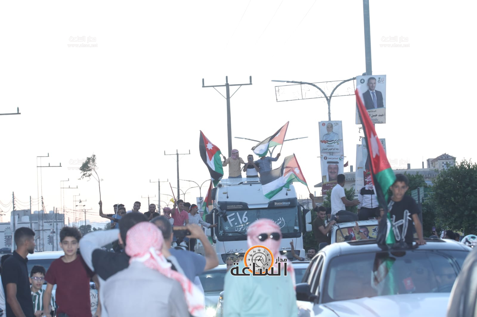 Madar Al-Saa Images 0.4905758268883471