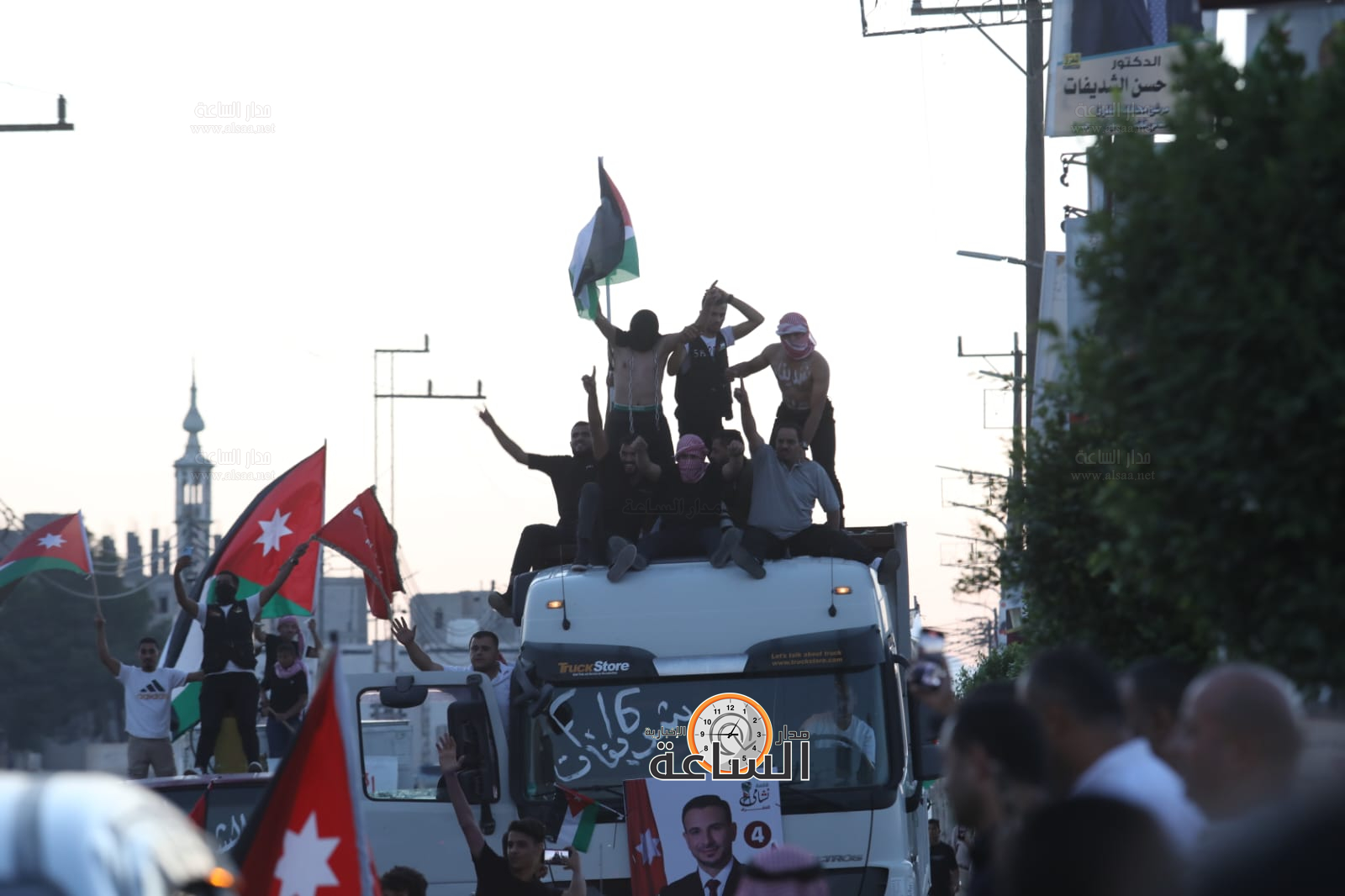 Madar Al-Saa Images 0.43337149017974763