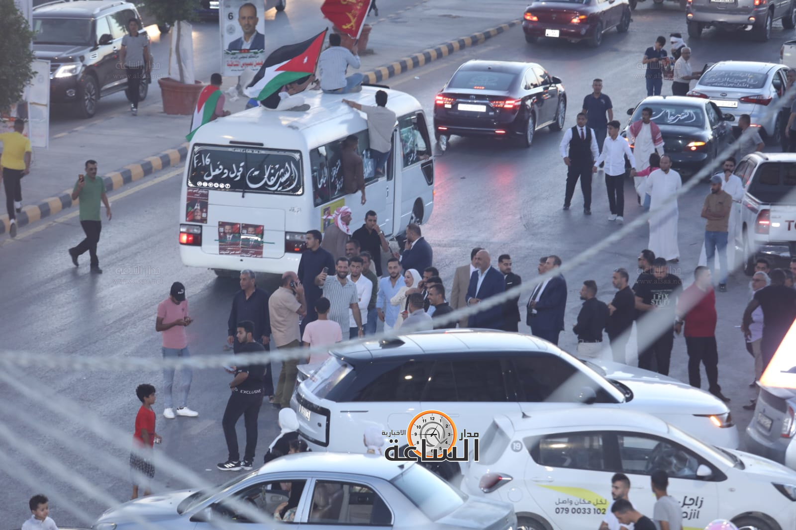 Madar Al-Saa Images 0.9346226363438017