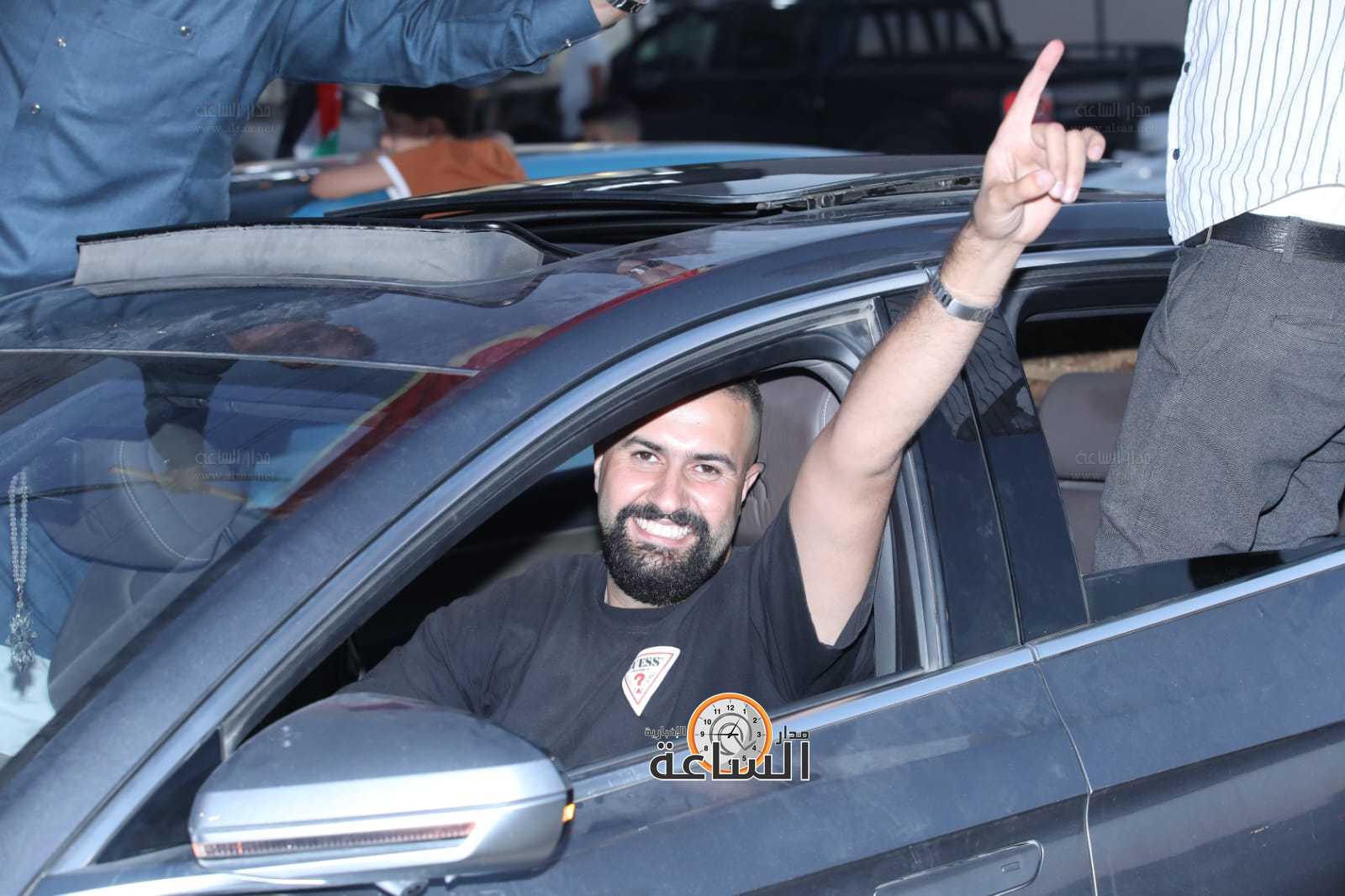 Madar Al-Saa Images 0.5123320433174614