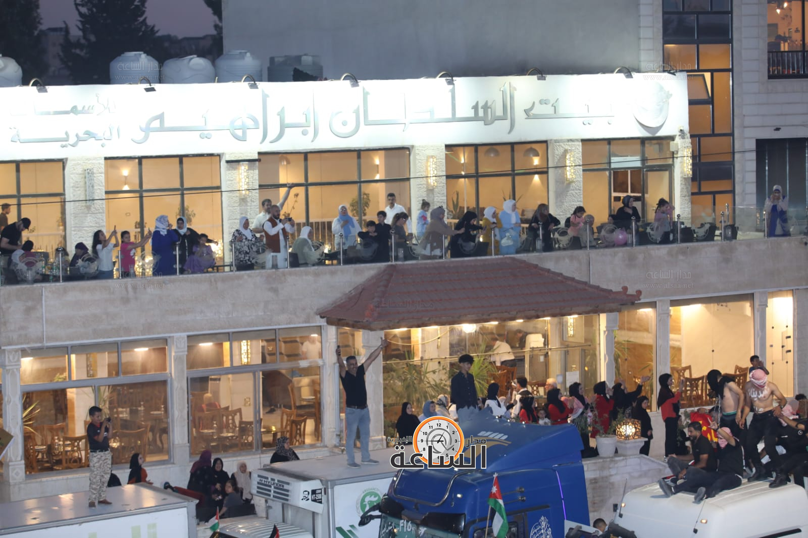 Madar Al-Saa Images 0.8533328786694732