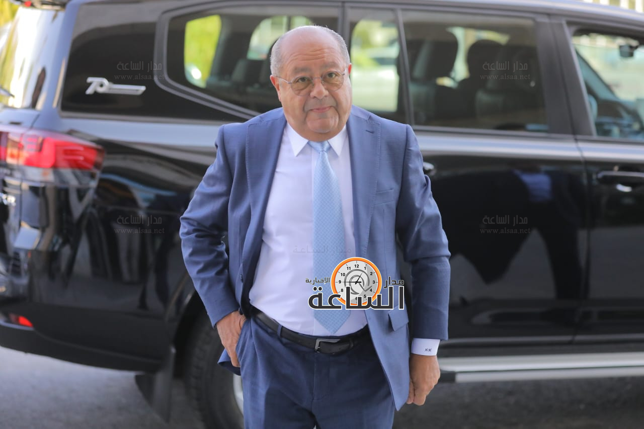 Madar Al-Saa Images 0.37723128122106075